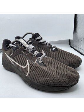 Nike Air Zoom Pegasus 40 Las Vegas Raiders Mens Size 13 Black White Shoes Sports